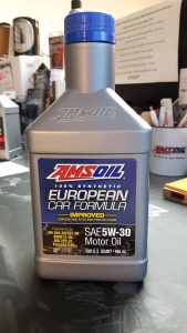 AMSOIL AEL 5W-30 European motor oil